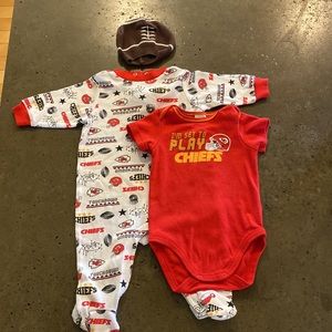 Kansas chiefs onesie and pj set